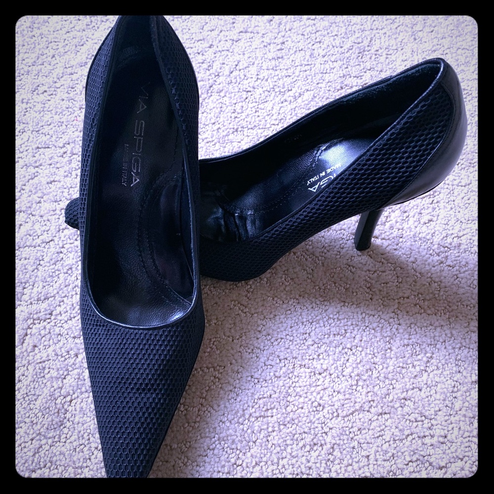 Textured Via Spiga Stilletto Heels 6.5